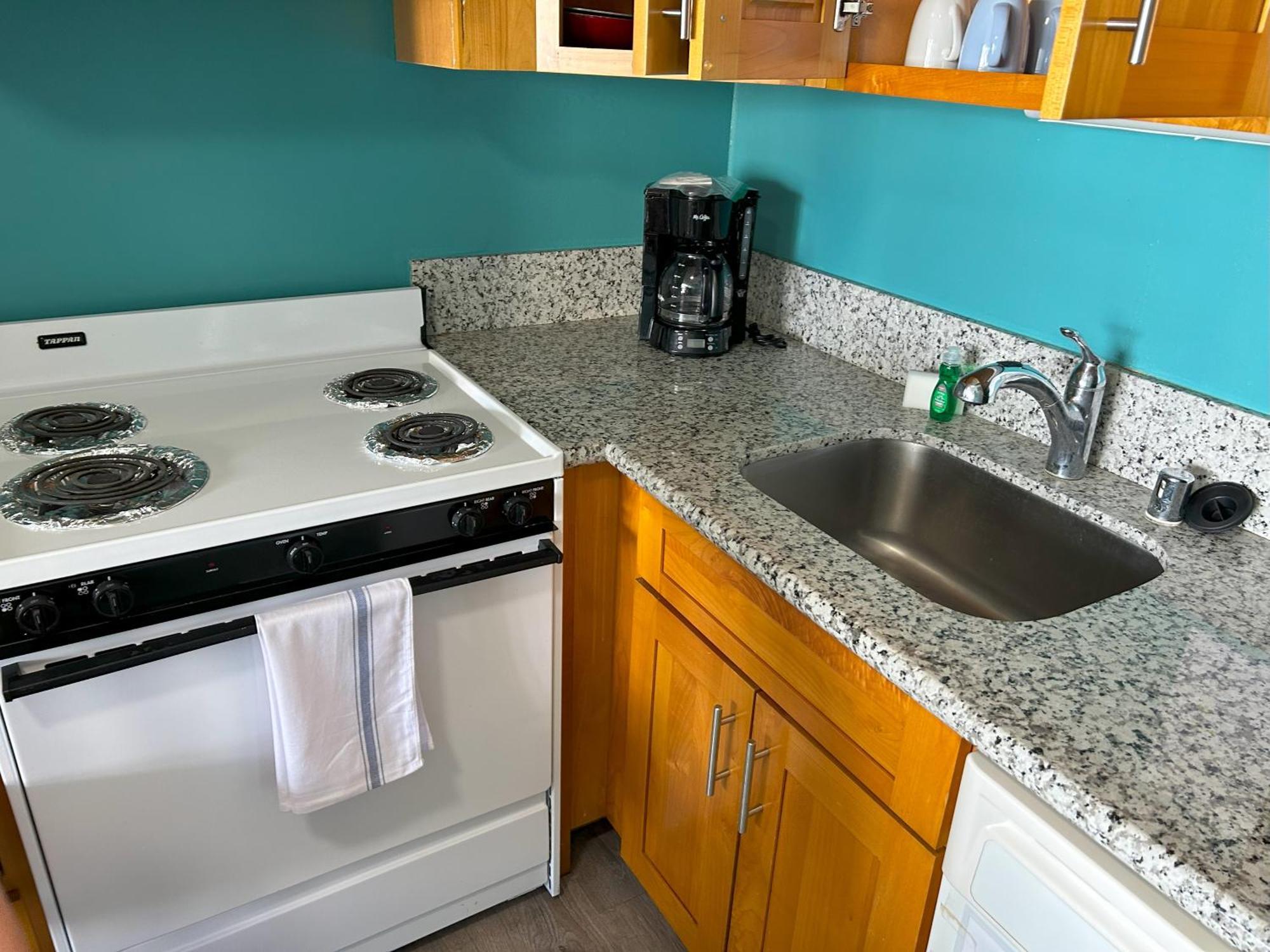 Royal Kuhio 1702 - Spacious With Stunning Mountain Views In The Heart Of Waikiki!